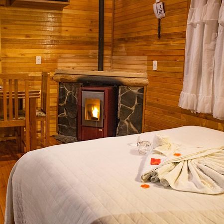 Pousada Cascata Veu De Noiva Урубиси Екстериор снимка